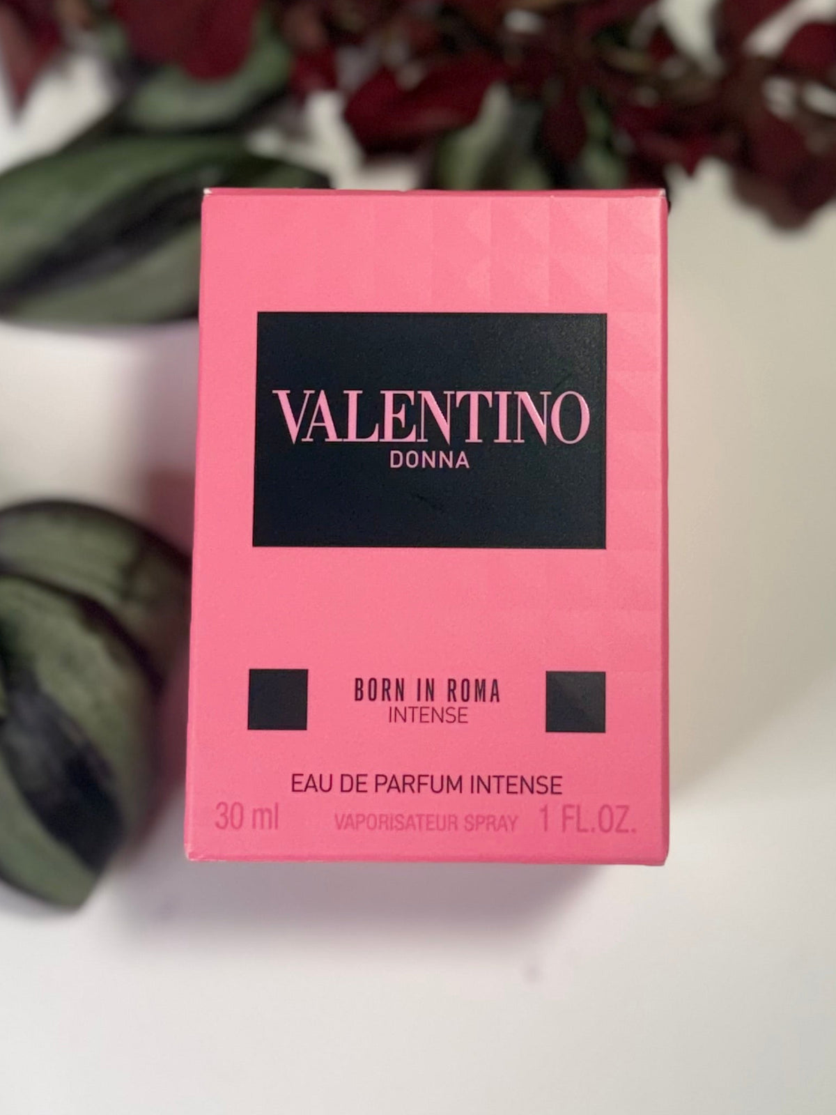Valentino Donna Born in Roma EDP Intense 1oz(30mL)